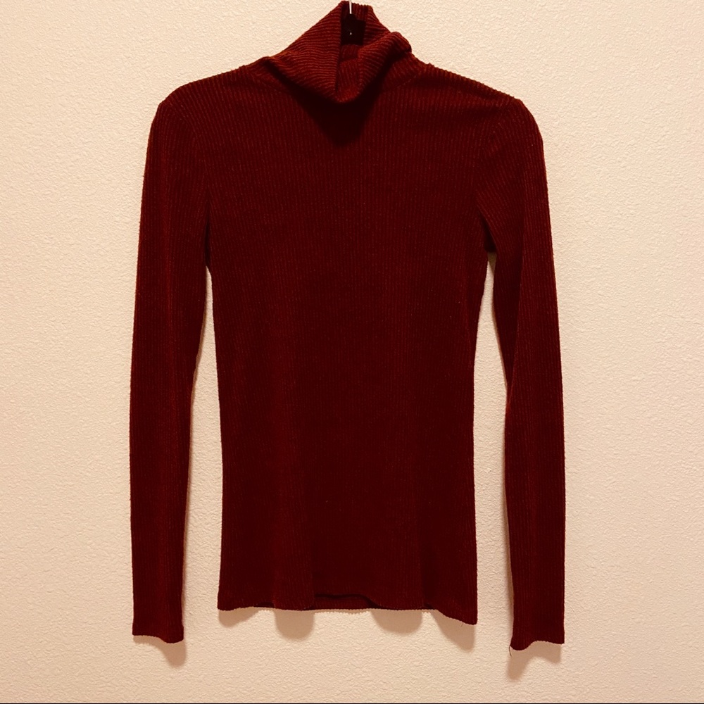 Maroon Turtleneck Long Sleeve Shirt